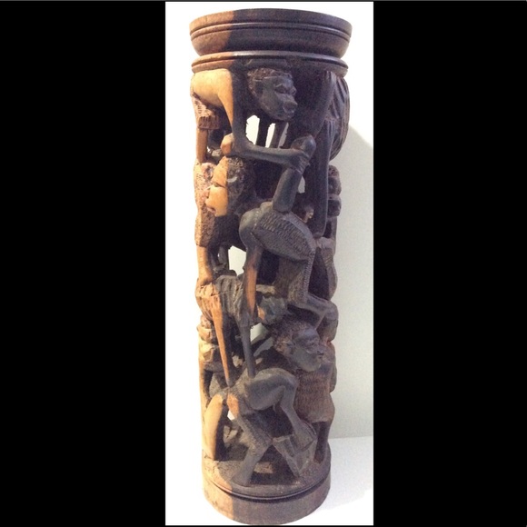 Unique handcrafted African Blackwood carving - Picture 2 of 16